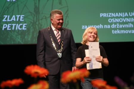 ZLATE PETICE 31 FOTO LJUBO VUKELIČ